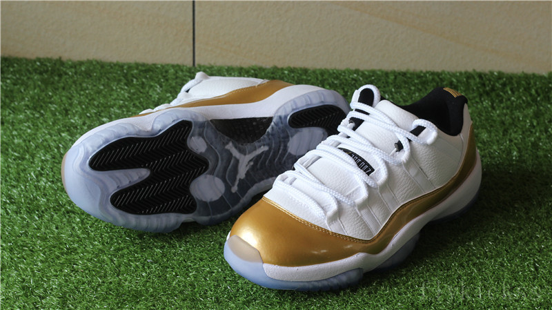 Air Jordan 11 Low Metallic Gold